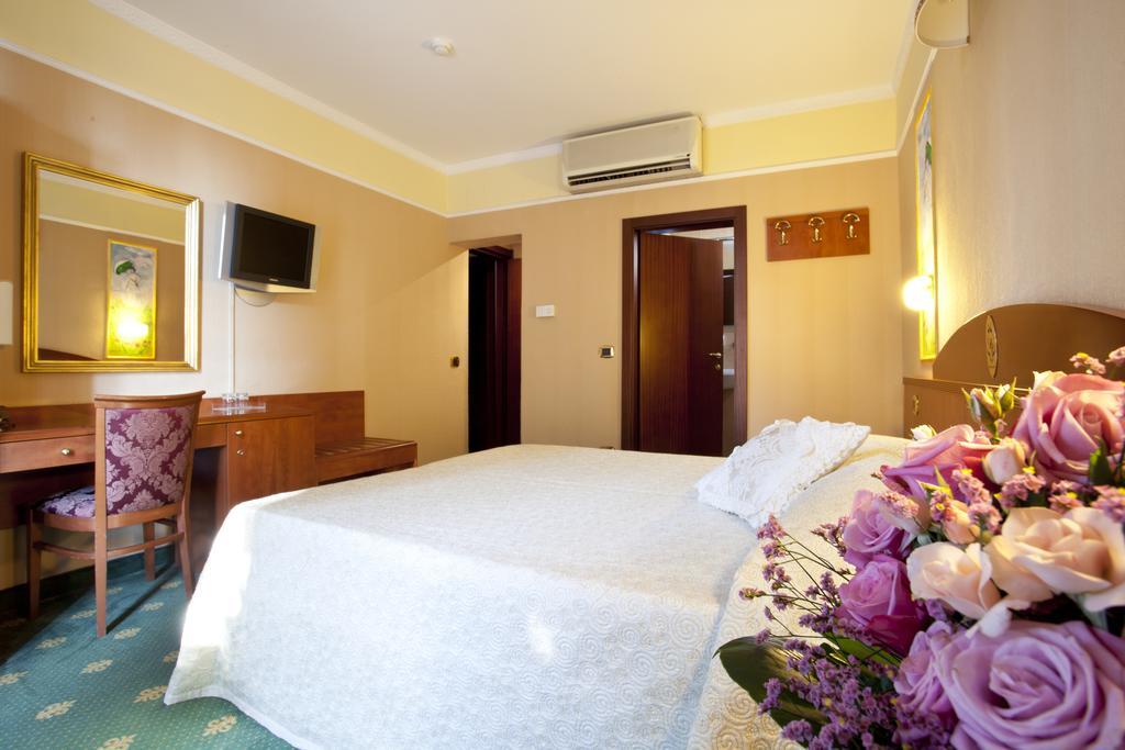 Boutique Hotel Puccini Монтекатини-Терме Экстерьер фото